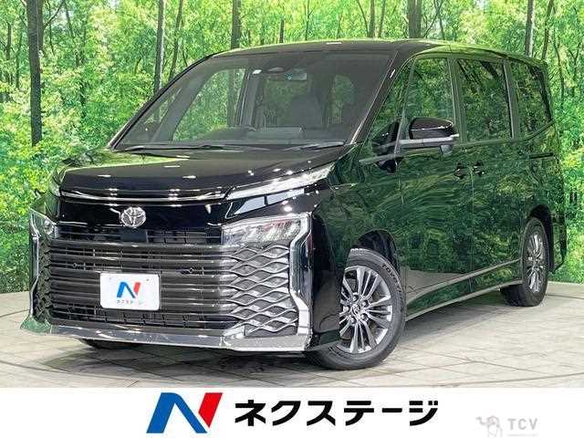 2023 Toyota Voxy