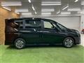 2025 Nissan Serena