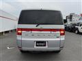 2013 Mitsubishi Delica D5