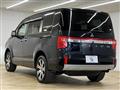 2024 Mitsubishi Delica D5