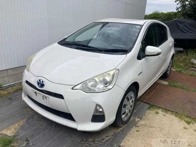 2012 Toyota AQUA