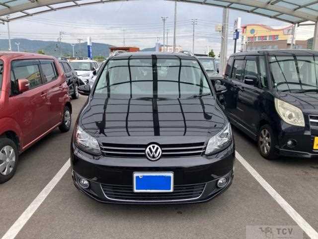 2011 Volkswagen Golf Touran