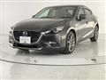 2017 Mazda Axela