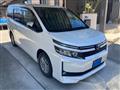 2016 Toyota Voxy