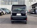 2025 Daihatsu Tanto