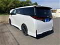 2025 Toyota Vellfire