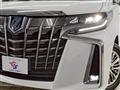 2020 Toyota Alphard Hybrid