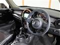 2017 BMW MINI