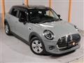 2021 BMW MINI