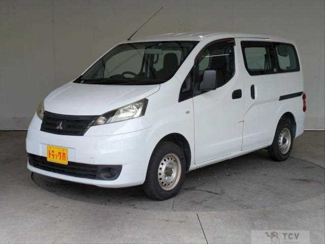 2015 Mitsubishi Delica Van
