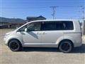 2015 Mitsubishi Delica D5