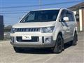 2015 Mitsubishi Delica D5