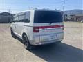 2015 Mitsubishi Delica D5
