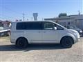 2015 Mitsubishi Delica D5