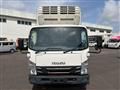2018 Isuzu Elf Truck