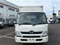 2013 Hino Dutro