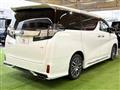 2015 Toyota Vellfire