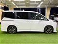 2025 Toyota Voxy