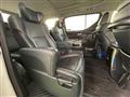 2017 Toyota Alphard G