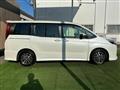 2016 Toyota Noah