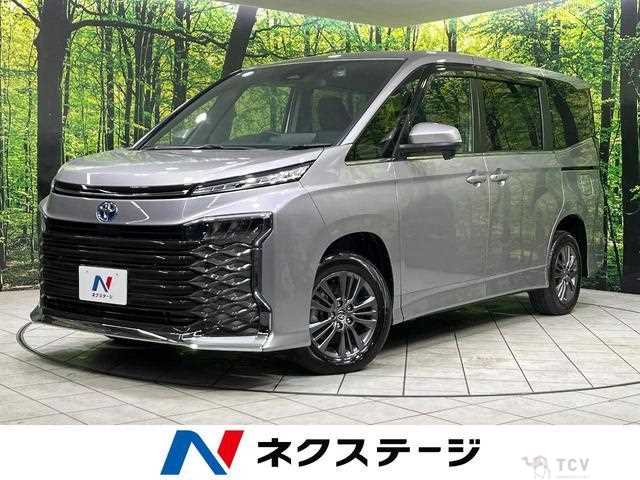 2025 Toyota Voxy