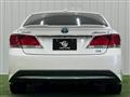 2013 Toyota Crown Hybrid