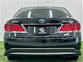 2013 Toyota Crown Hybrid