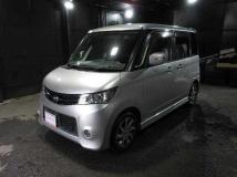 2010 Nissan ROOX