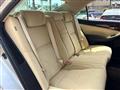 2013 Toyota Crown Hybrid