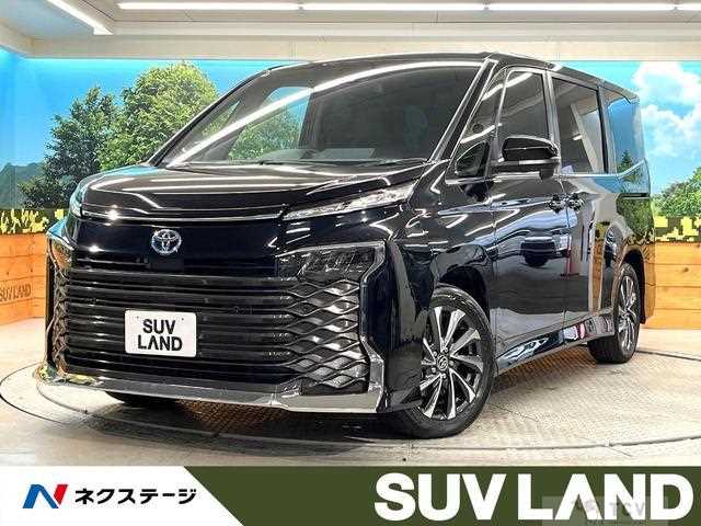 2024 Toyota Voxy