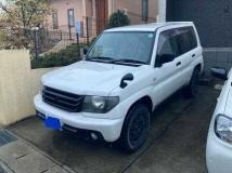 2005 Mitsubishi Pajero iO