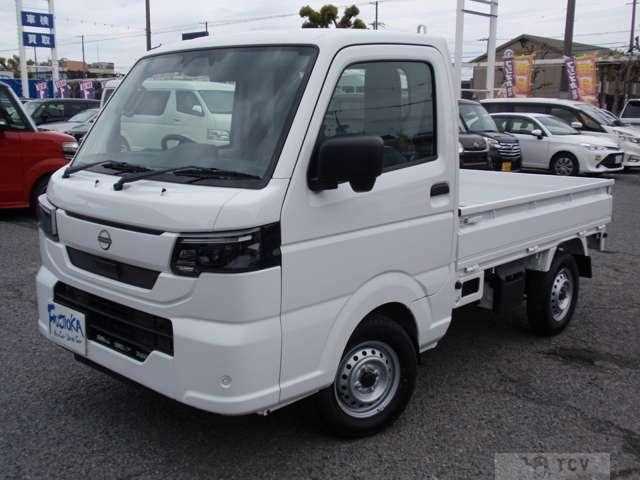 2026 Nissan Clipper Truck