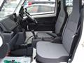 2026 Nissan Clipper Truck
