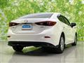 2017 Mazda Axela