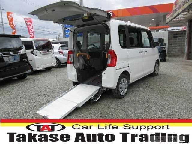 2017 Daihatsu Tanto