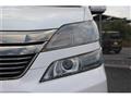 2013 Toyota Vellfire