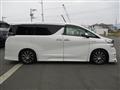 2016 Toyota Vellfire