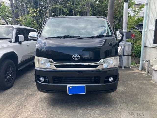 2009 Toyota Hiace Van