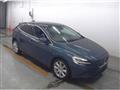 2017 Volvo V40