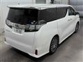 2015 Toyota Vellfire