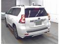 2022 Toyota Land Cruiser Prado