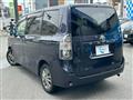2007 Toyota Voxy