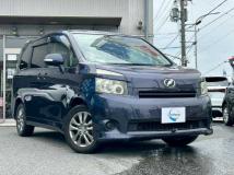 2007 Toyota Voxy