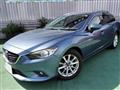 2014 Mazda Atenza