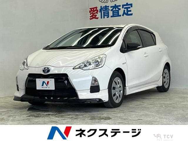 2013 Toyota AQUA