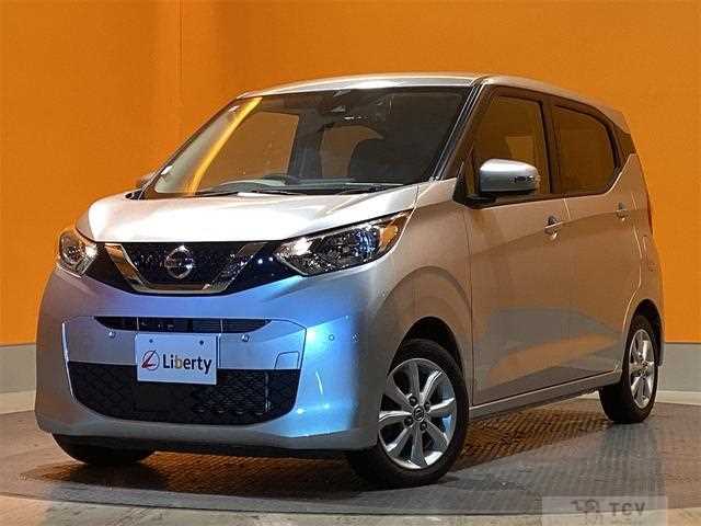 2022 Nissan Nissan Others