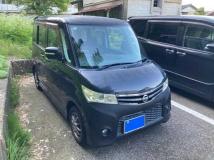 2010 Nissan ROOX