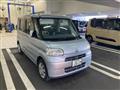 2011 Daihatsu Tanto