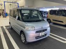 2011 Daihatsu Tanto