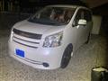 2010 Toyota Noah